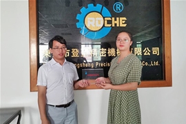 法律顾问签约（登圣）